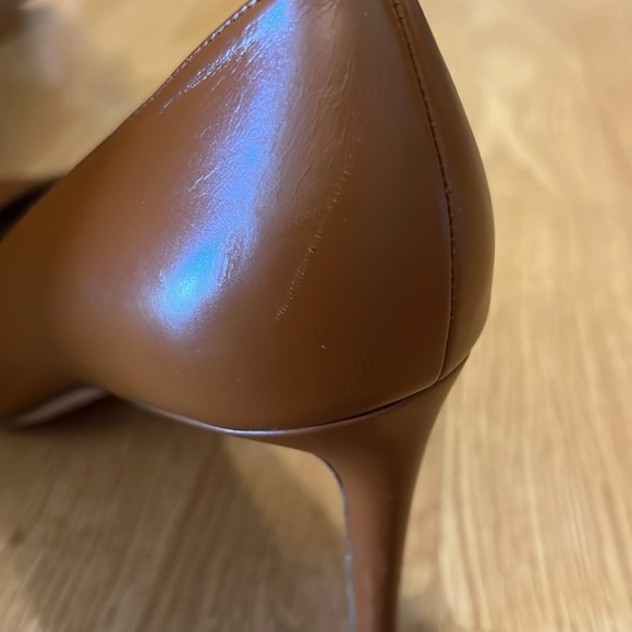 Stuart Weitzman Vero Cuoio Pointed Toe Caramel Brown Pumps Size 9M - Picture 10 of 16